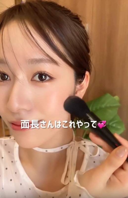 美容部員れなコが伝授！面長さん4か所チーク