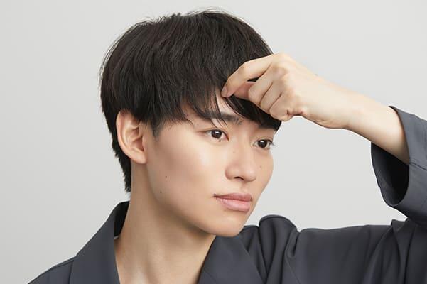 ①優しい印象に見えるヘアセット